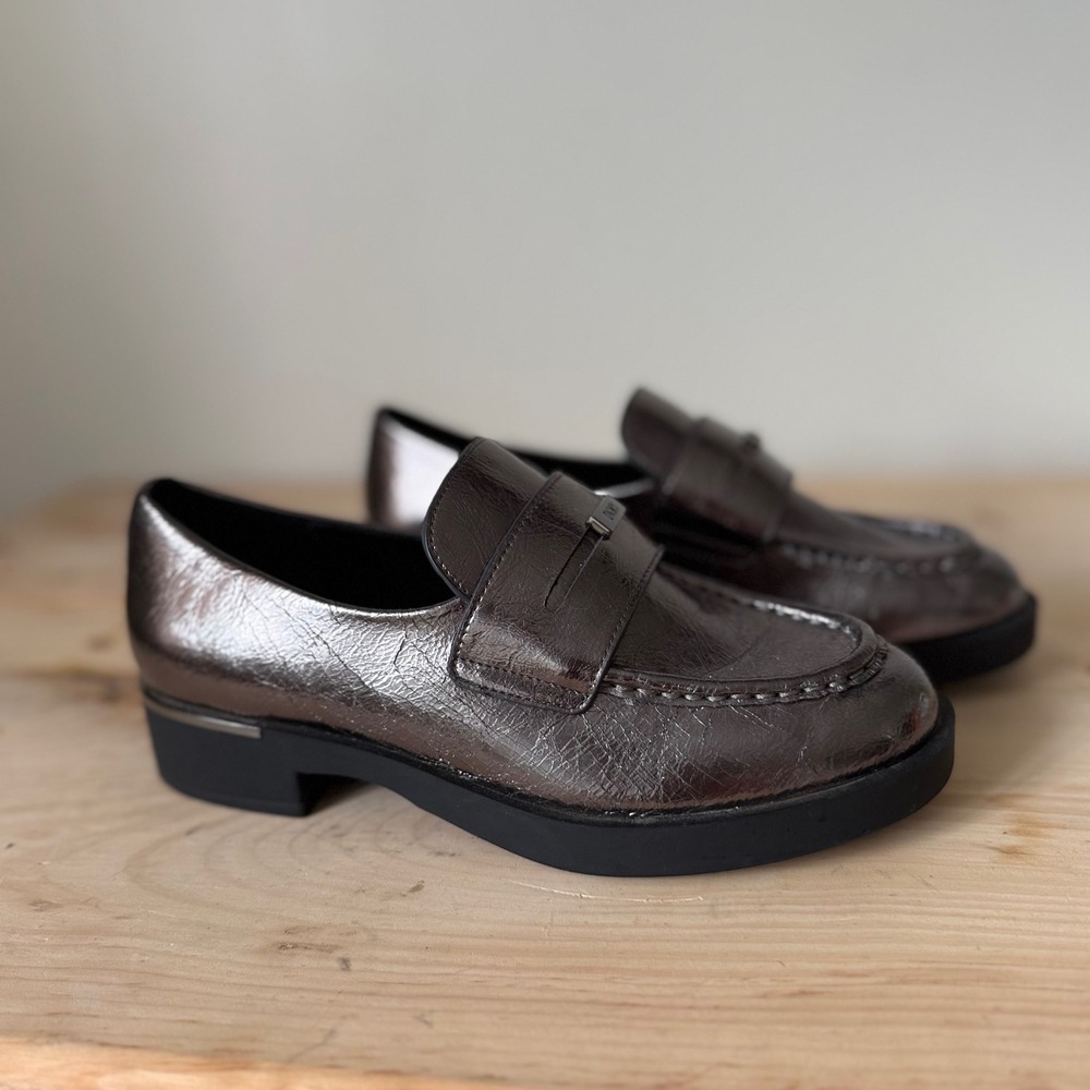 DKNY Metallic Pewter Penny Loafers Women's 7.5
